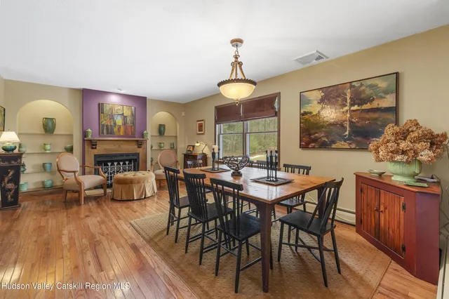 $699,000 | 4 Mountain View Drive, Kerhonkson, NY 12446