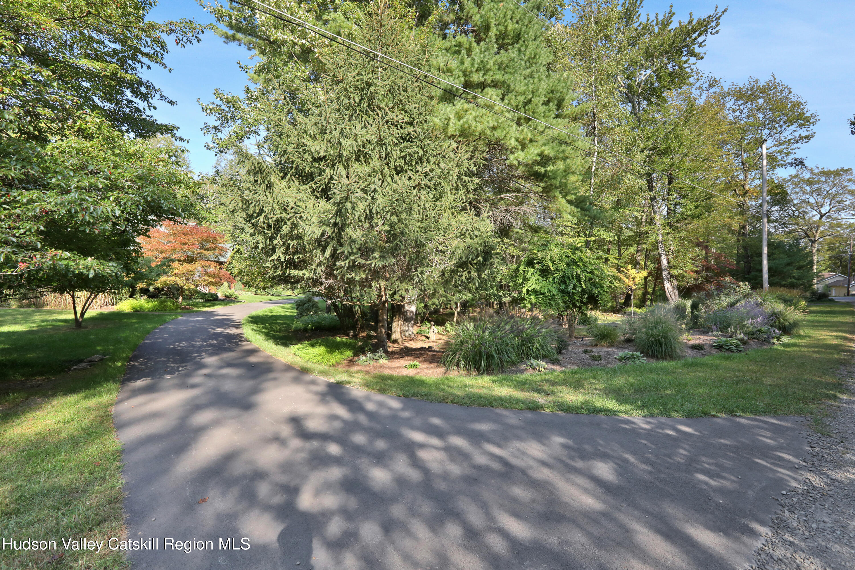 4 Mountain View Drive Kerhonkson, NY 12446 - Photo 9 of 37 a view of outdoor space and yard