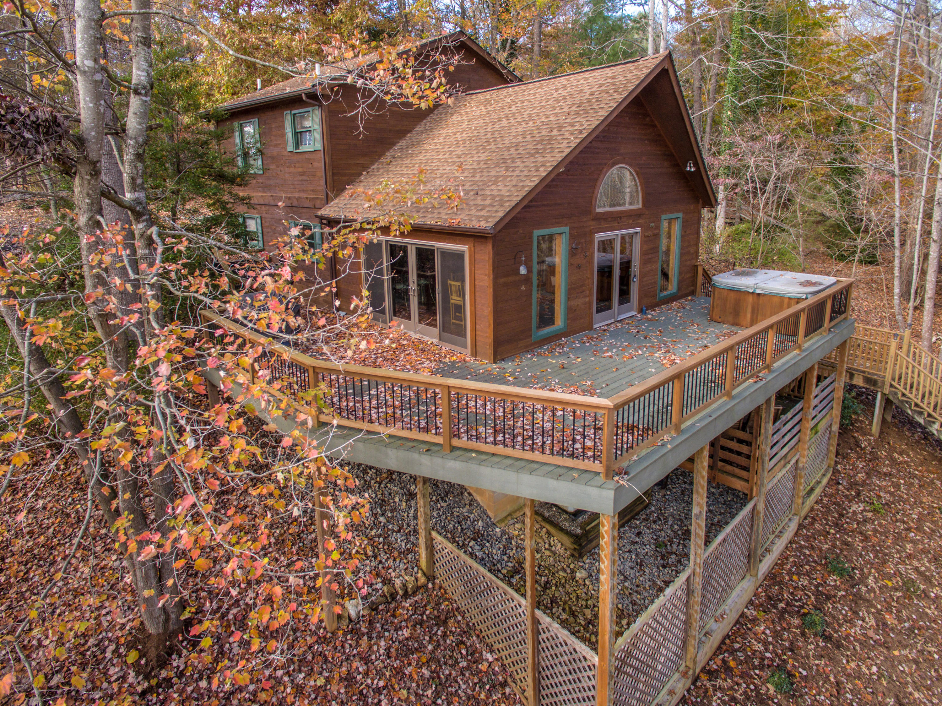 102 Red Oak Road Moneta, VA 24121 - Photo 1 of 43 102 Red Oak Overview