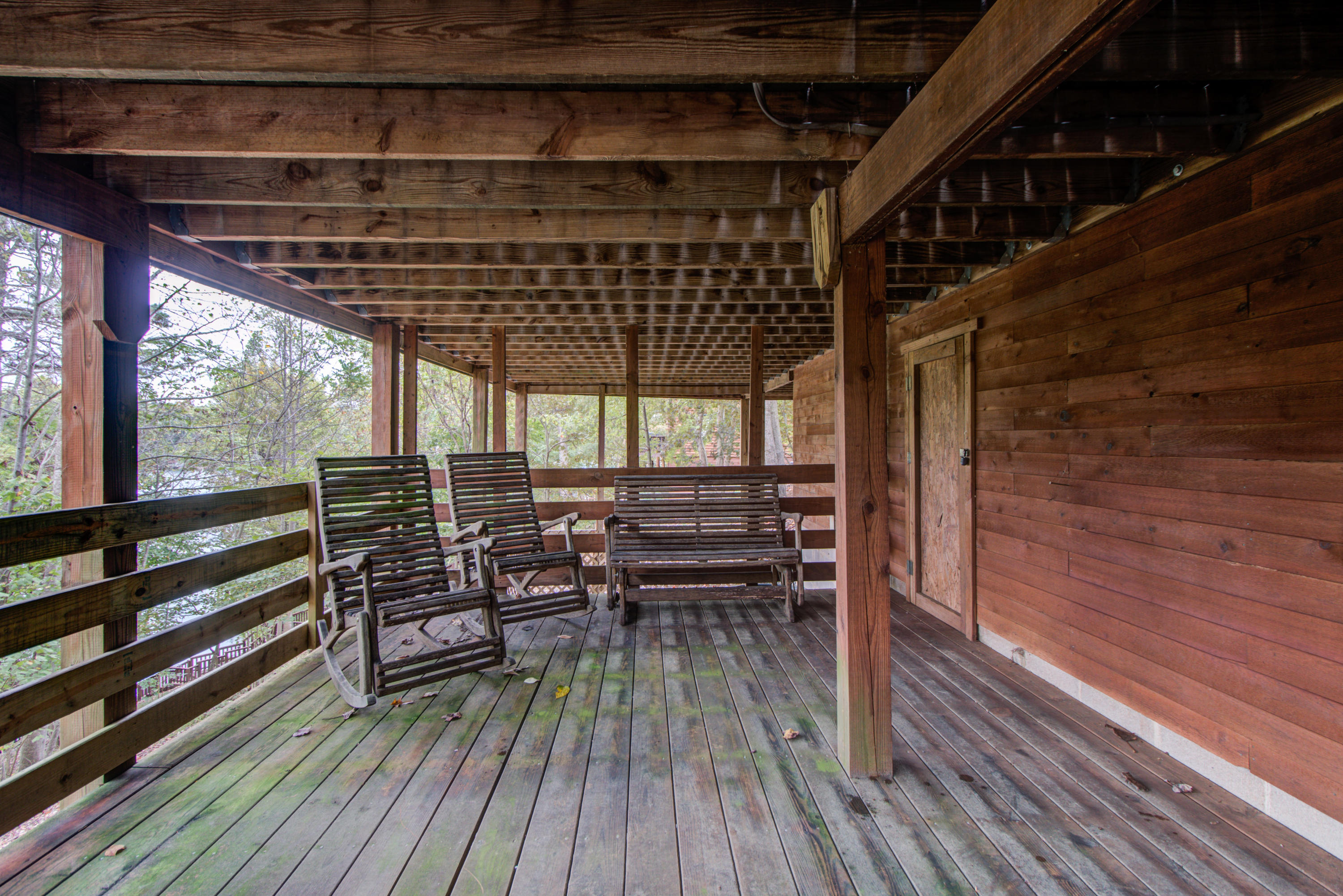 102 Red Oak Road Moneta, VA 24121 - Photo 33 of 43 Lower Level Deck