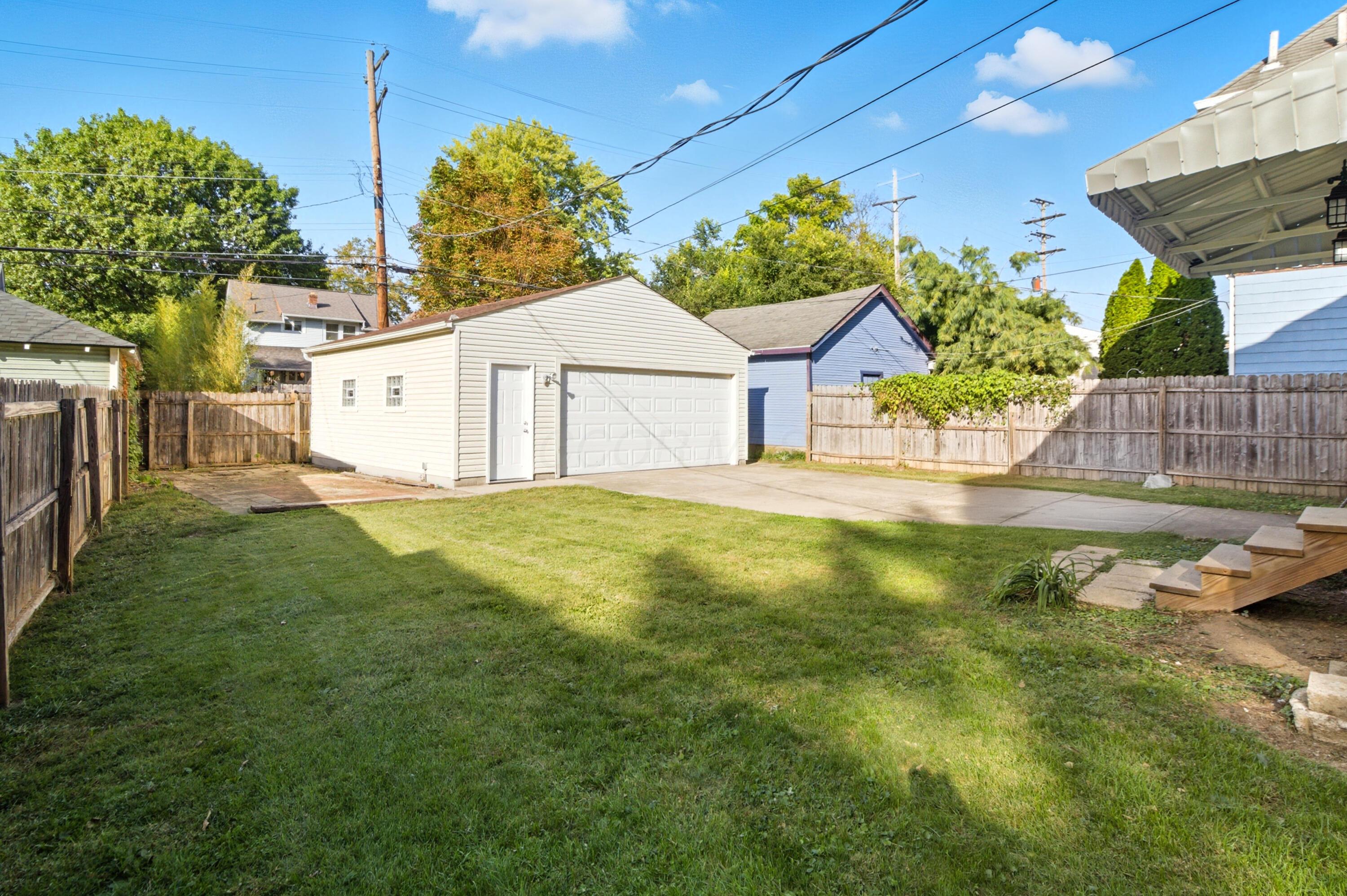 44 West Pacemont Road Columbus, OH 43202 - Photo 28 of 30 44 W Pacemont Rd (31)