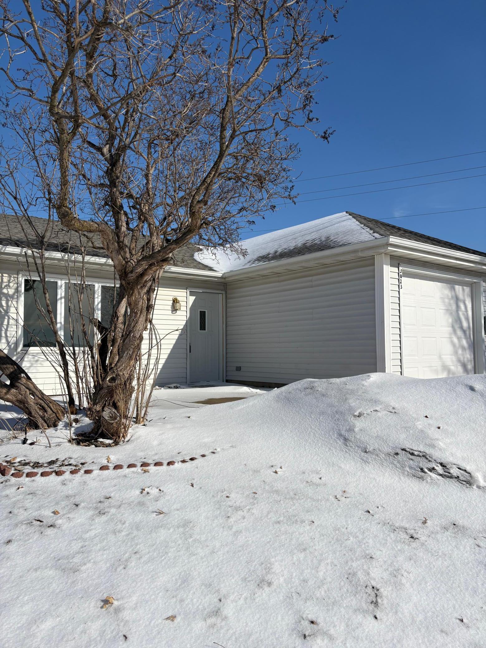 3023 25th Street Northwest Rochester, MN 55901 - Photo 3 of 29