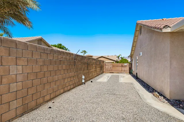 $629,500 | 81349 Avenida Esmeralda, Indio, CA 92201