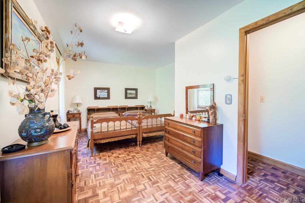 2082 Ulster Heights Road Ellenville, NY 12428 - Photo 13 of 31