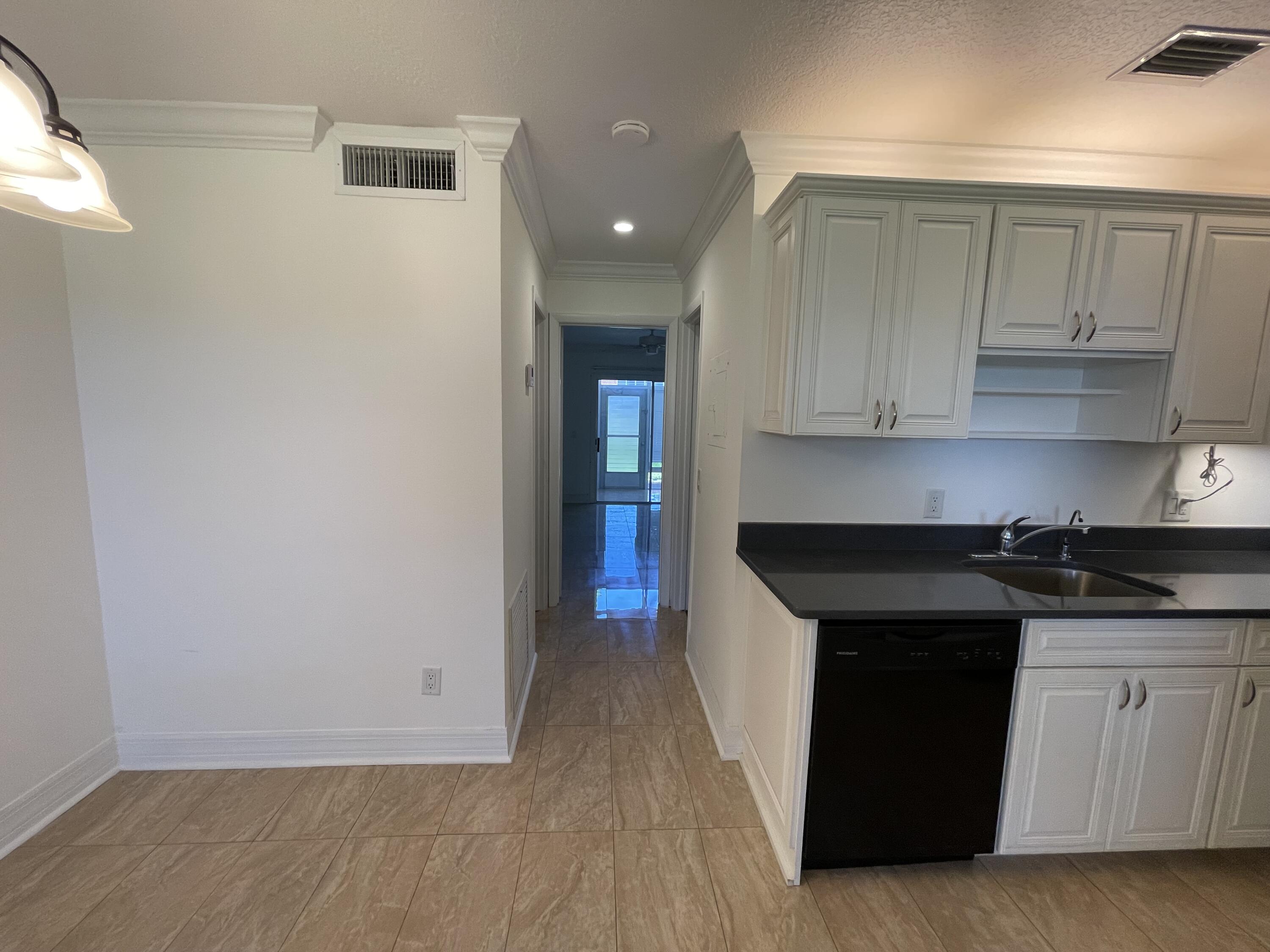 1225 Northwest 21st Street, Unit 1104 Stuart, FL 34994 - Photo 12 of 54 IMG_1971