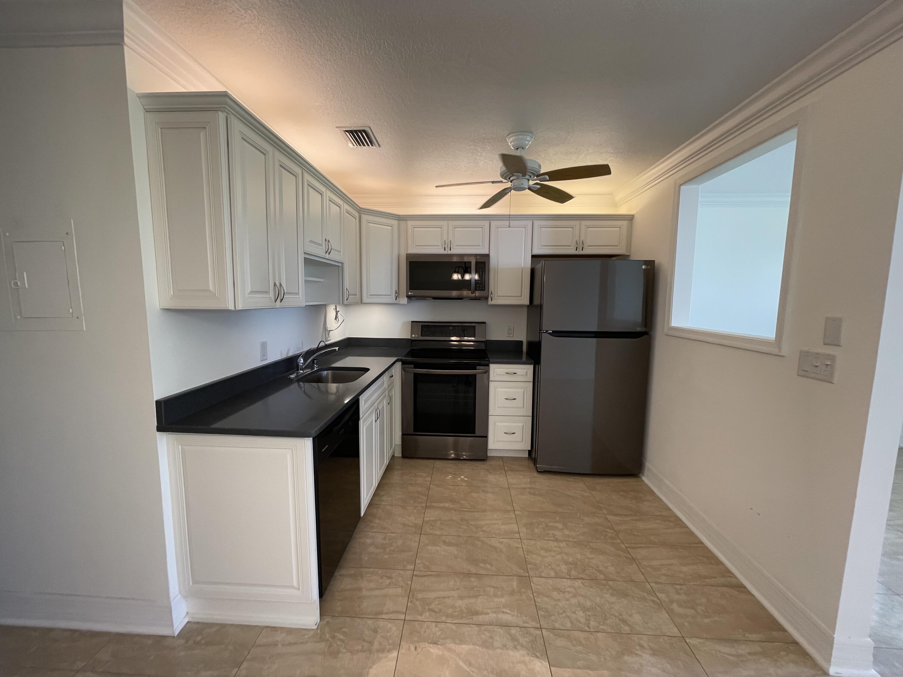 1225 Northwest 21st Street, Unit 1104 Stuart, FL 34994 - Photo 6 of 54 IMG_1959