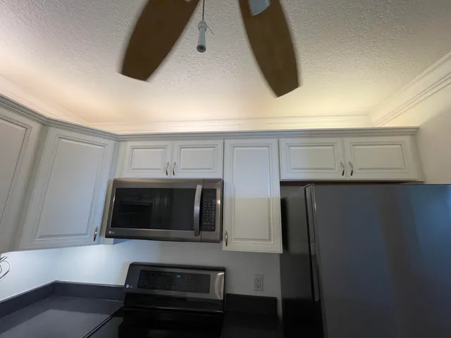 $1,200 | 1225 Northwest 21st Street, Unit 1104, Stuart, FL 34994