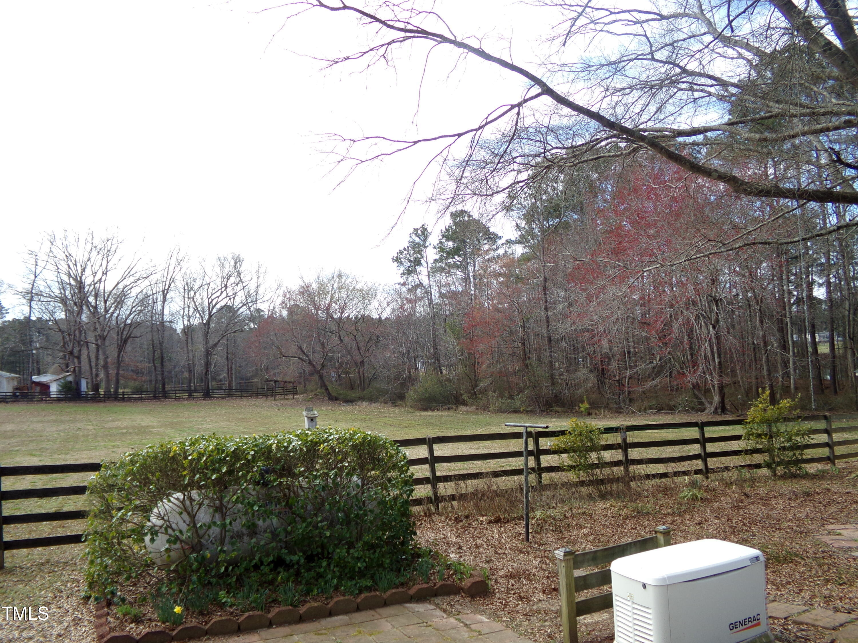 456 Carlyle Road Zebulon, NC 27597 - Photo 7 of 39 100_0811