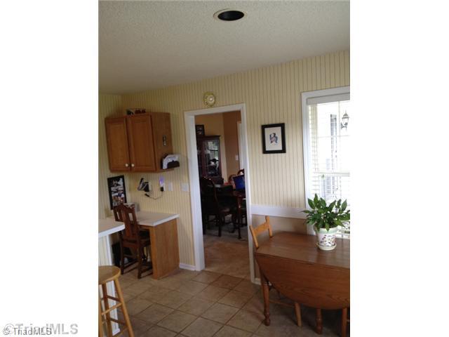 8994 Pepper Ridge Court Oak Ridge, NC 27310 - Photo 7 of 10 Breakfast.