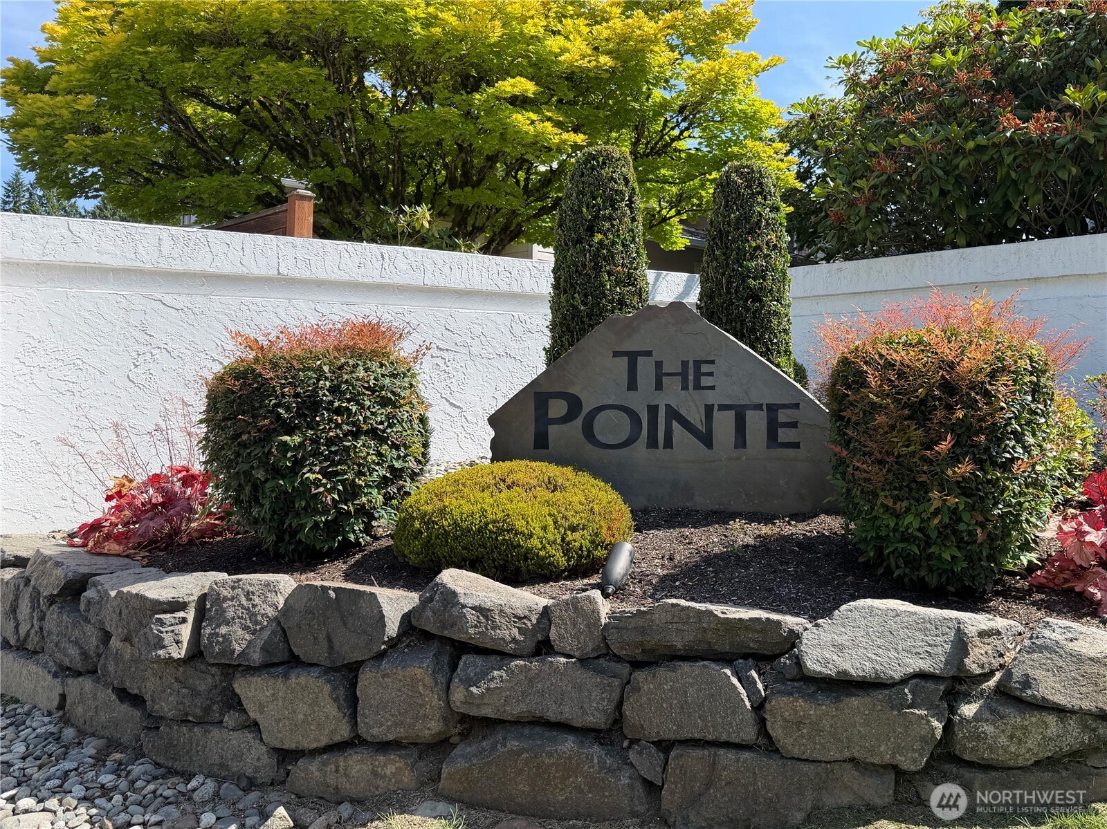 2009 Mill Pointe Drive Southeast Bothell, WA 98012 - Photo 4 of 40