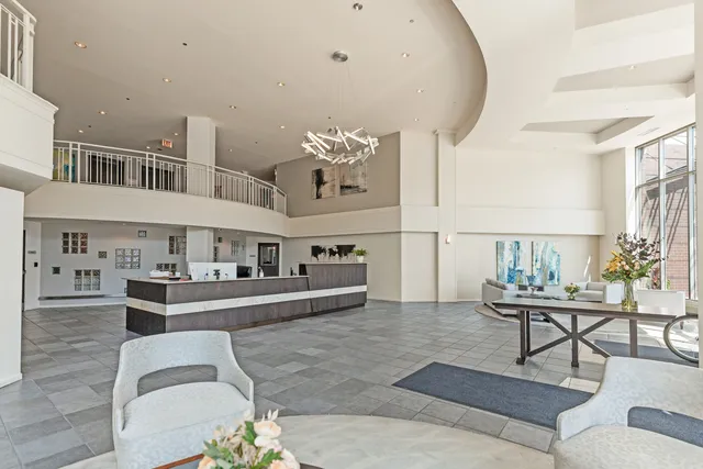 $559,000 | 1000 West Adams Street, Unit 703, Chicago, IL 60607