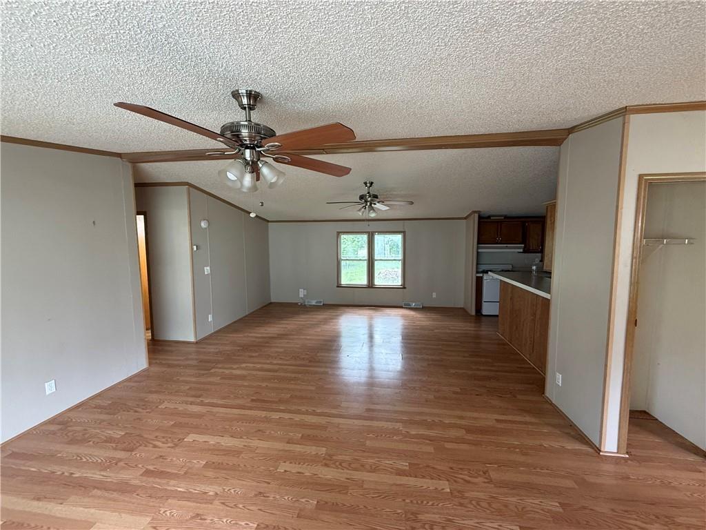 18505 East Truman Road Independence, MO 64057 - Photo 3 of 25