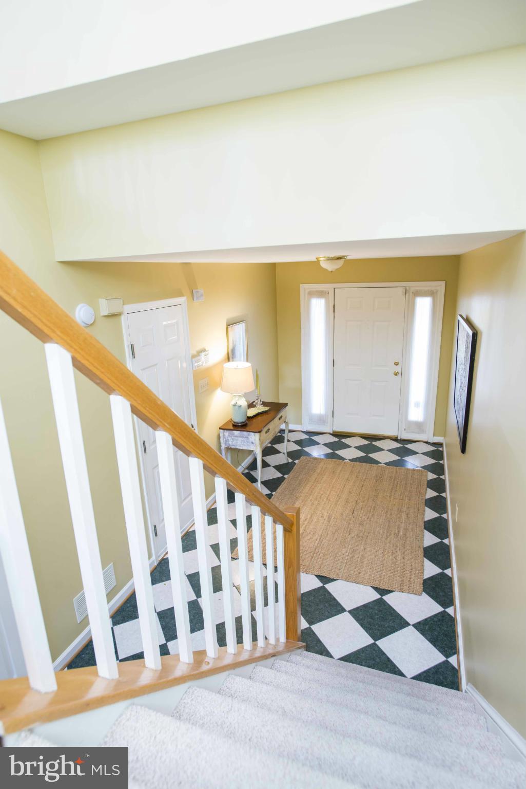 5210 Downing Road Baltimore, MD 21212 - Photo 3 of 25 Foyer