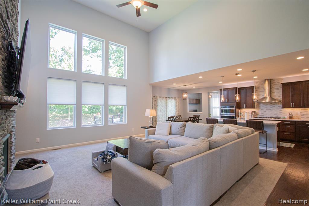 2009 Logan Drive Rochester Hills, MI 48309 - Photo 21 of 53