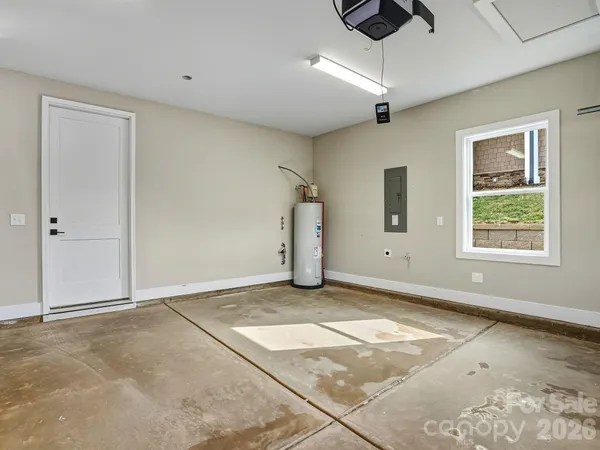 $599,900 | 112 Chapel Xing Lane, Unit 13, Weaverville, NC 28787