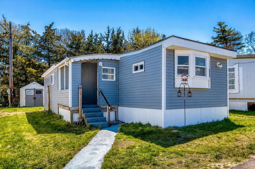 2 Depot Street, Unit 2 Wareham, MA 02538 - Photo 2 of 27