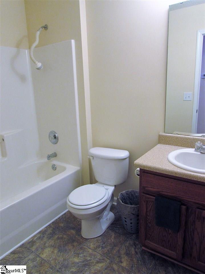 144 Wickersham Way Easley, SC 29642 - Photo 12 of 21 Gallery Image 12