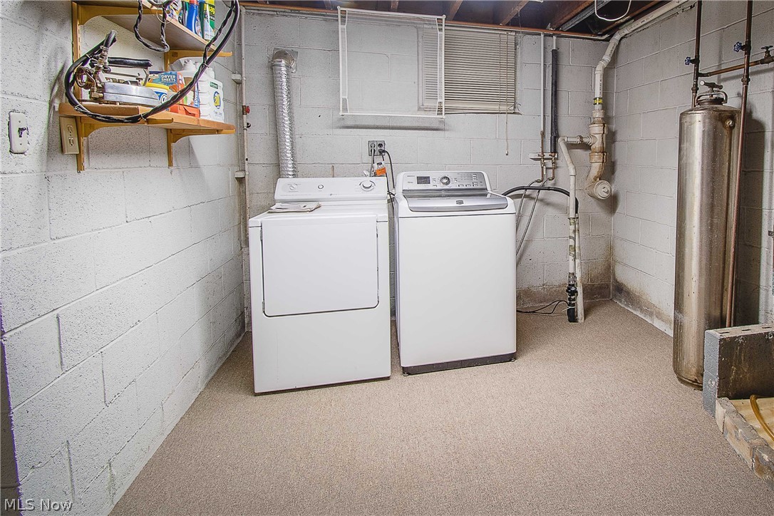 2128 Pressler Road Akron, OH 44312 - Photo 32 of 35 Laundry area.
