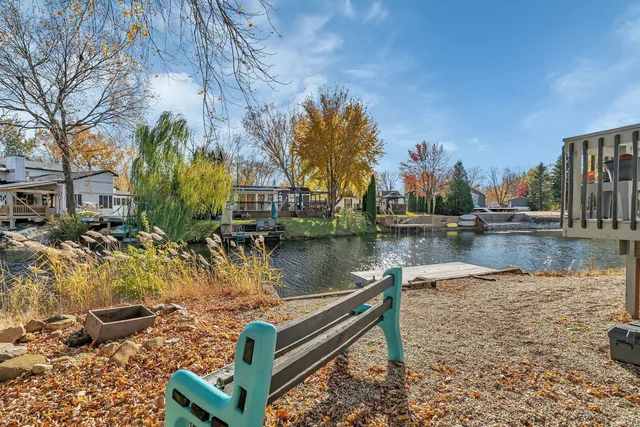 a view of lake with house