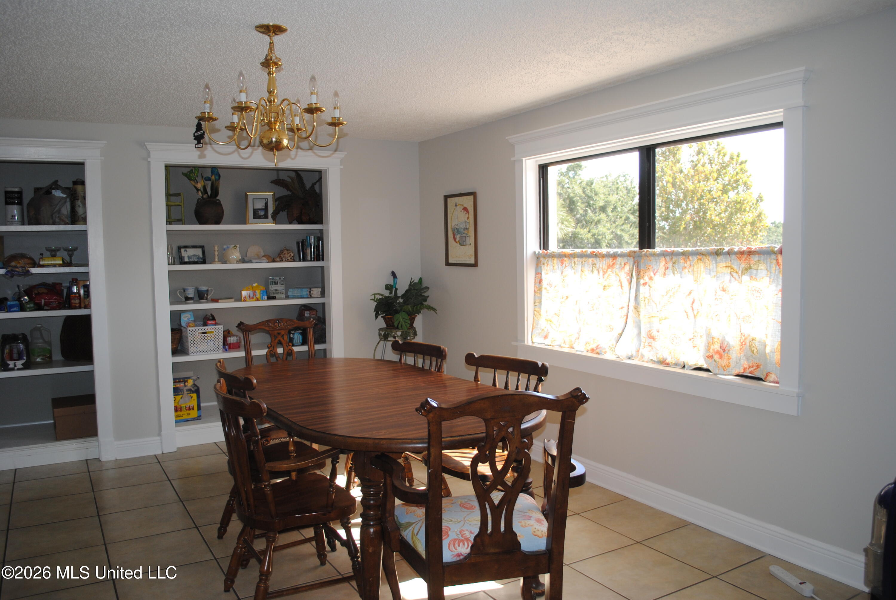 1130 Beach Boulevard, Unit 207 Biloxi, MS 39530 - Photo 7 of 19 DSC_4452-new