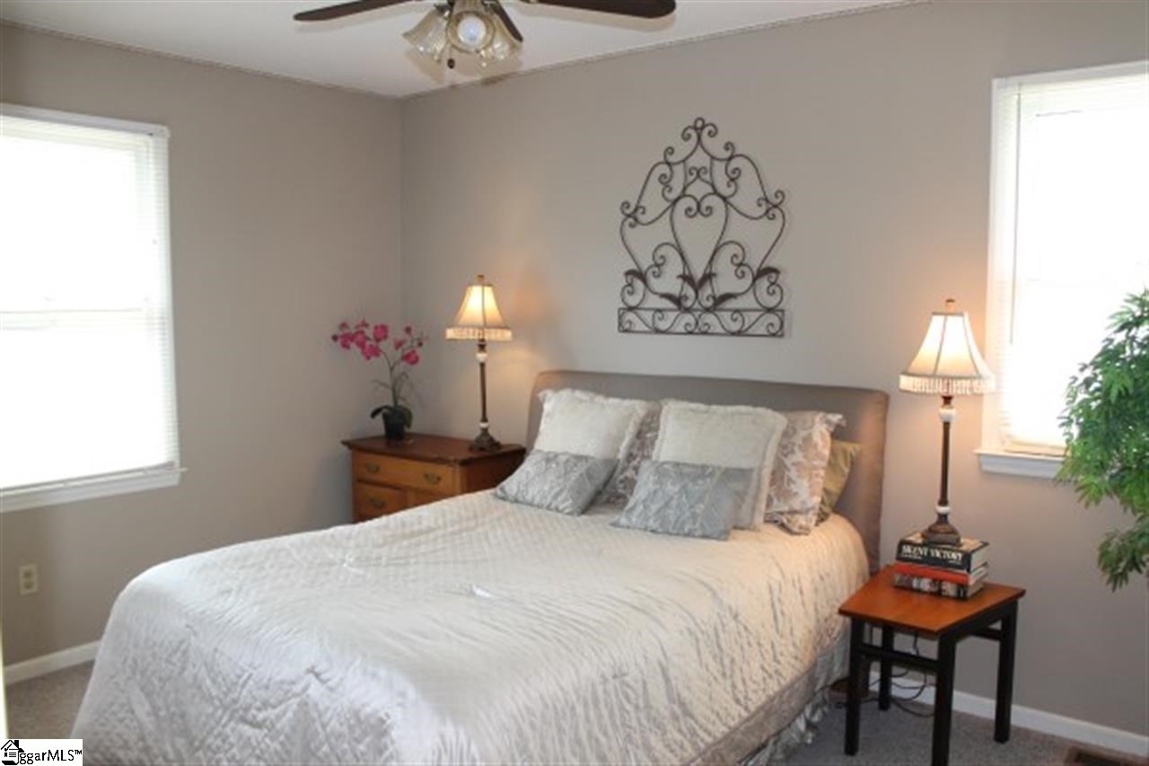 1518 Fox Squirrel Ridge Road Pickens, SC 29671 - Photo 14 of 29 Gallery Image 14