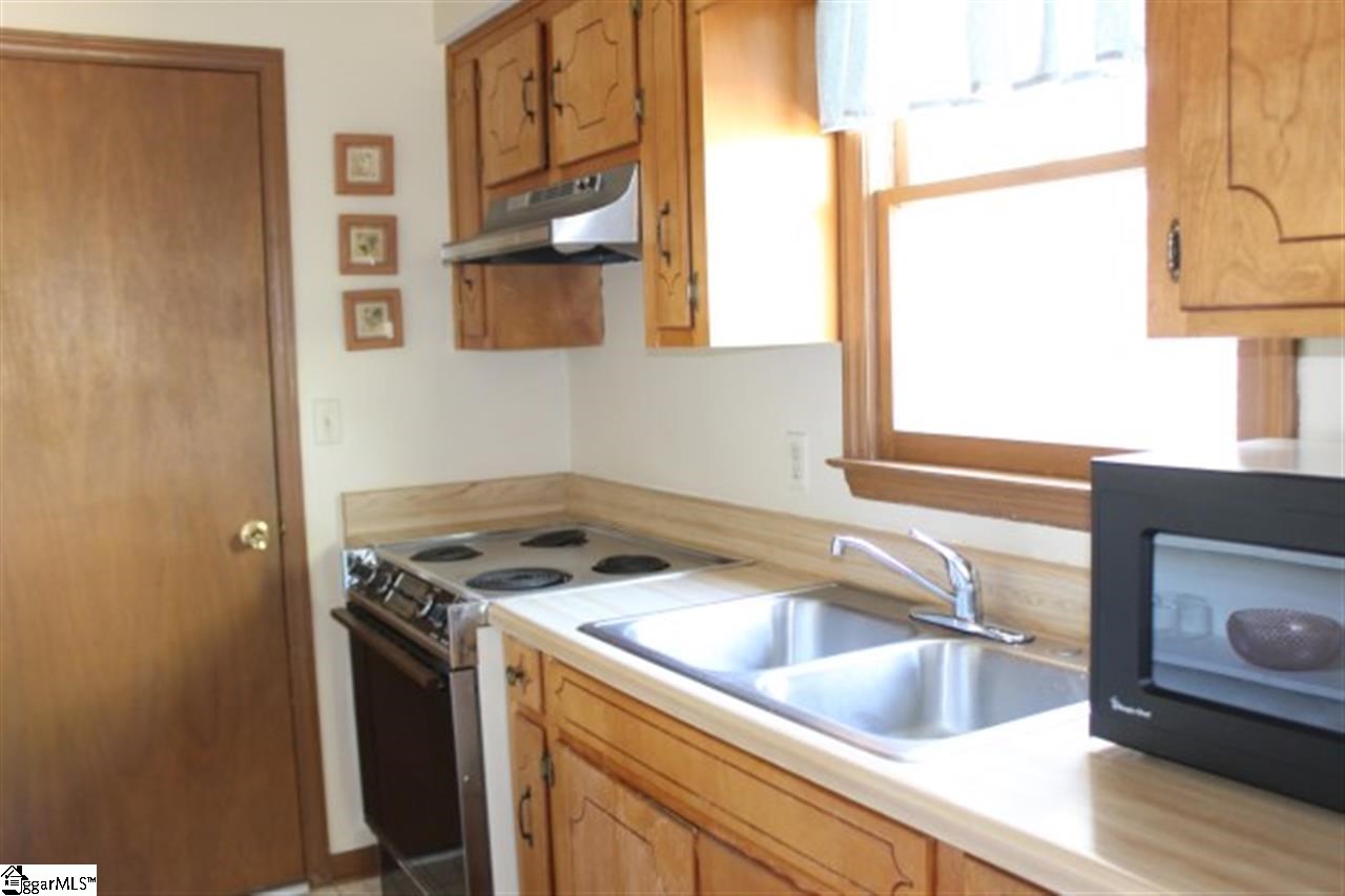 1518 Fox Squirrel Ridge Road Pickens, SC 29671 - Photo 21 of 29 Gallery Image 21