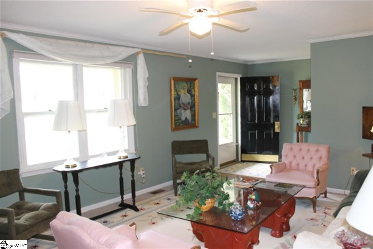 1518 Fox Squirrel Ridge Road Pickens, SC 29671 - Photo 10 of 29 Gallery Image 10