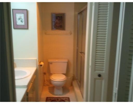 3046 Yarmouth C, Unit 3046 Boca Raton, FL 33434 - Photo 7 of 10 Additional Photo