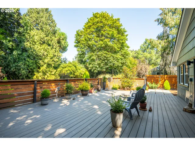 $819,000 | 2015 Eastwood Lane, Eugene, OR 97401