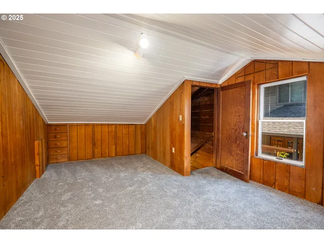 $819,000 | 2015 Eastwood Lane, Eugene, OR 97401