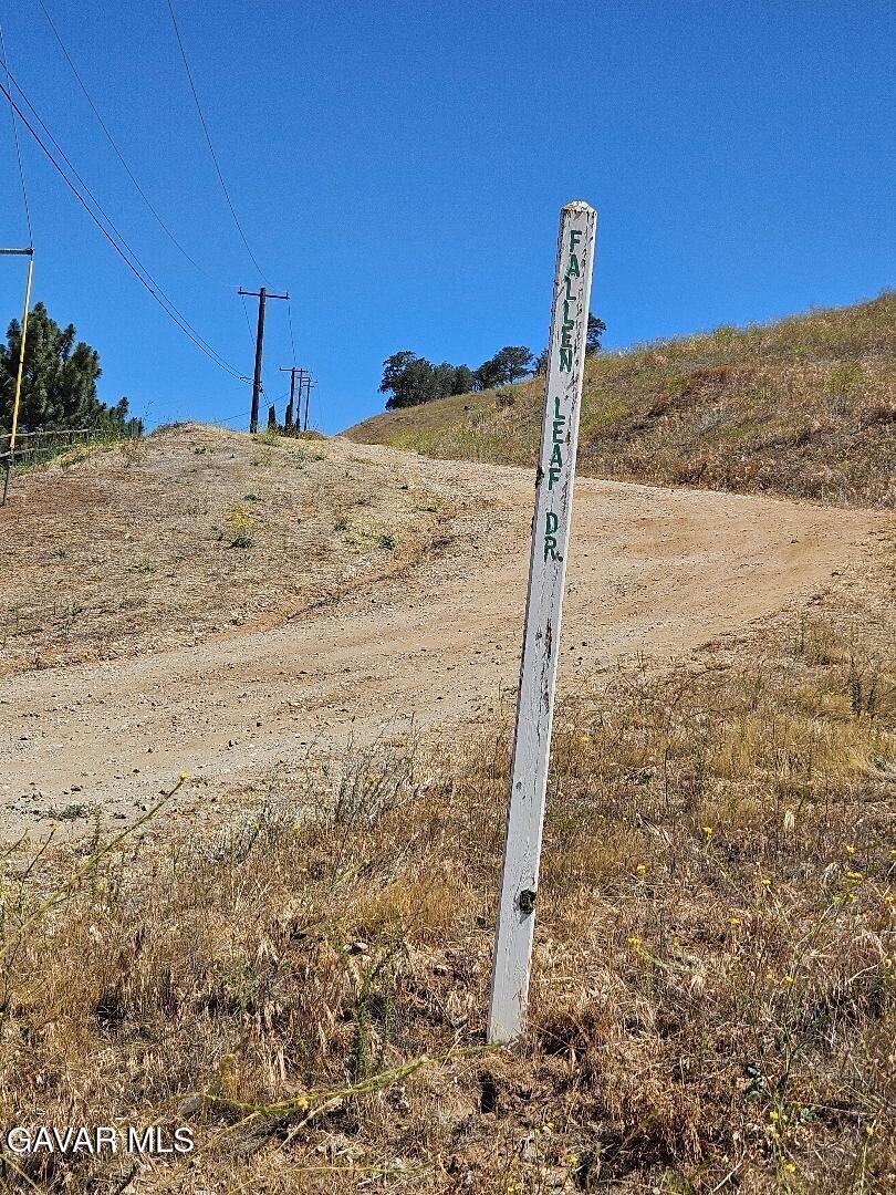 Fallen Leaf Tehachapi, CA 93561 - Photo 2 of 9 view of sign