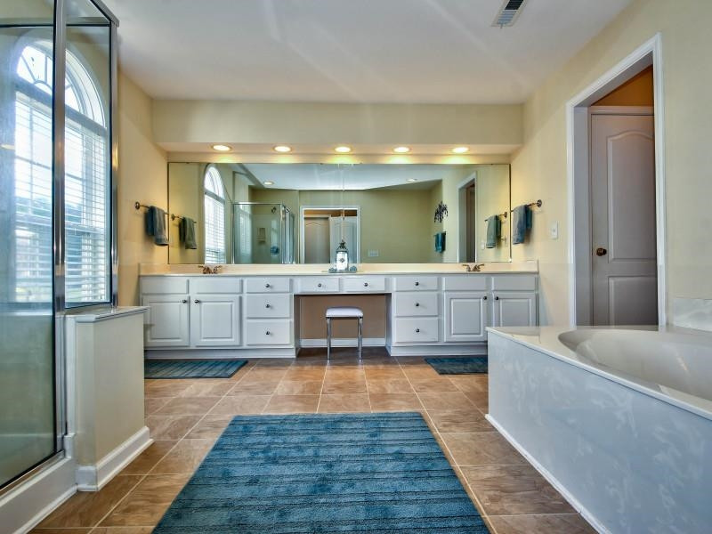 5412 Glorietta Circle Raleigh, NC 27613 - Photo 14 of 29 Photo 14