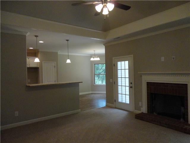 1068 Golf View Way Spring Hill, TN 37174 - Photo 4 of 12