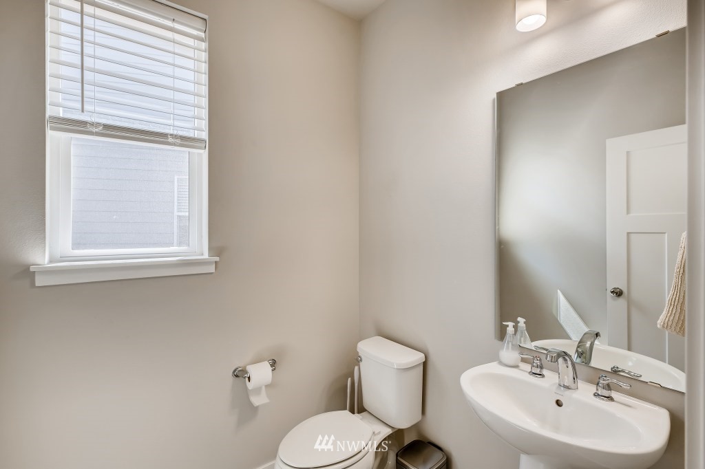 4635 Keppel Loop Southwest Port Orchard, WA 98367 - Photo 15 of 28 Gallery Image 15