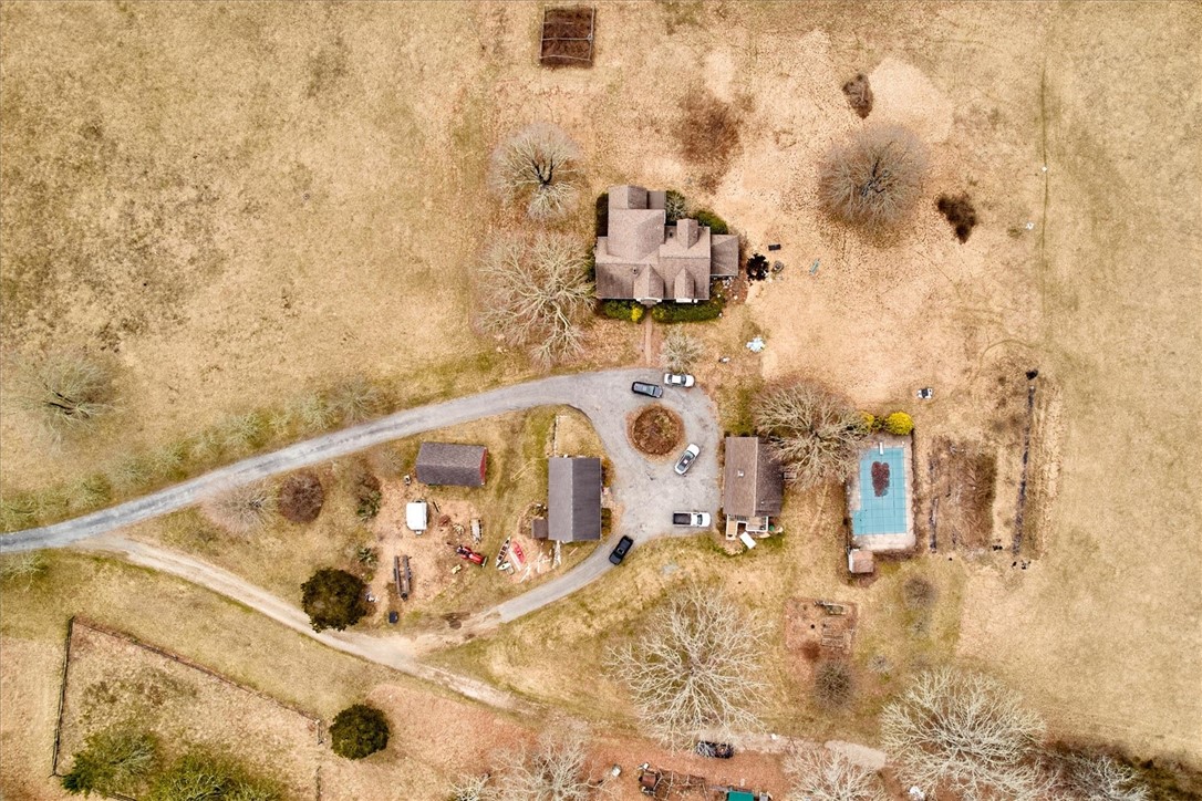 58 Dye Hill Road Hopkinton, RI 02832 - Photo 4 of 14