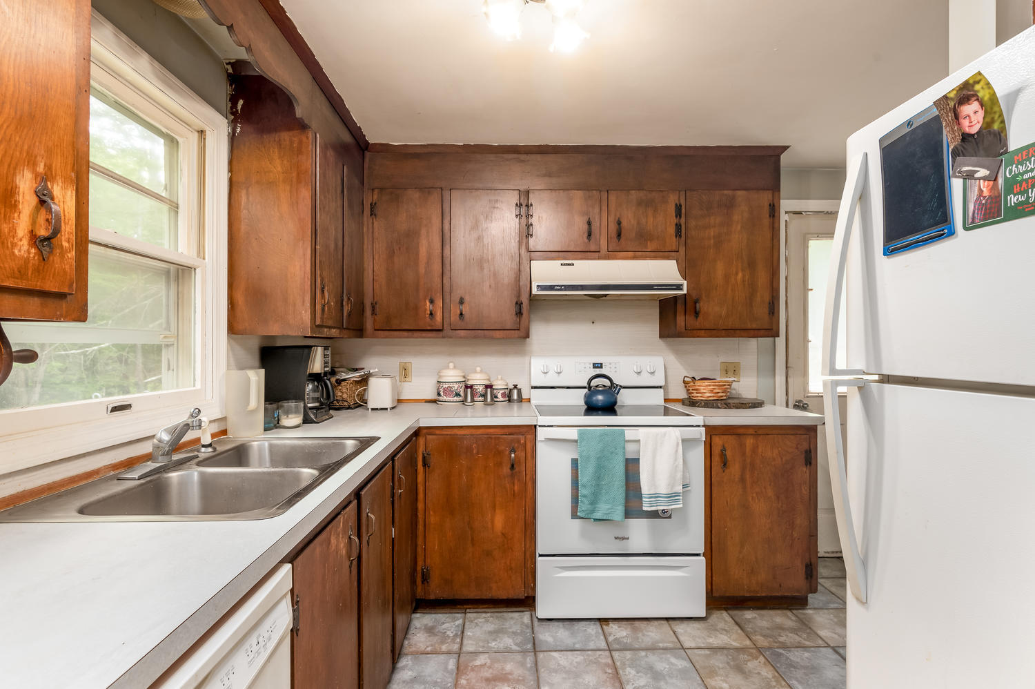 85 Chandler Road New Gloucester, ME 04260 - Photo 9 of 26 85 Chandler Rd New Gloucester-large-009-