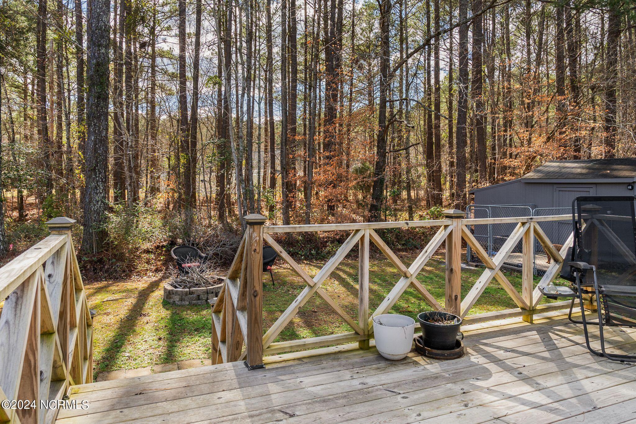 242 Shingle Brook Road New Bern, NC 28560 - Photo 33 of 49 Back - Deck