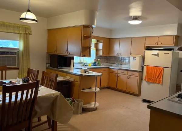 $269,000 | 109 South Reedwood Drive, Joliet, IL 60436