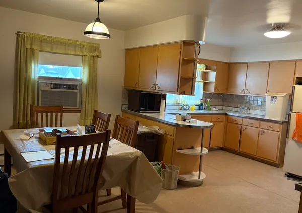 $269,000 | 109 South Reedwood Drive, Joliet, IL 60436