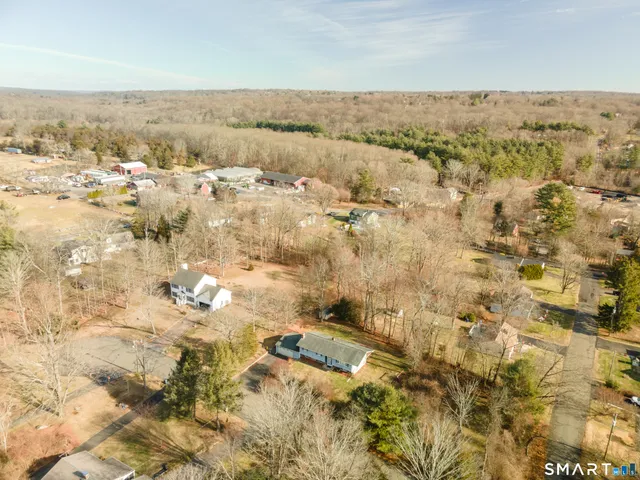 $519,900 | 6 Maple Circle, Monroe, CT 06468