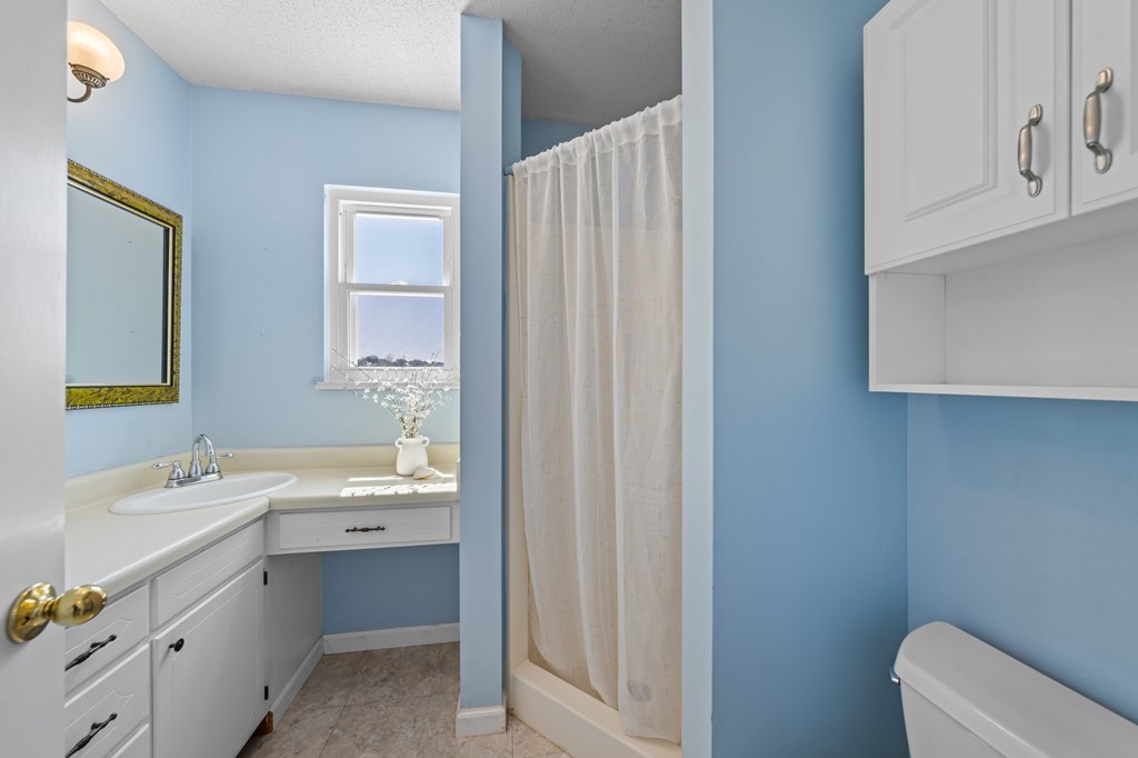 15744 South State Highway 16 Fredericksburg, TX 78624 - Photo 15 of 27