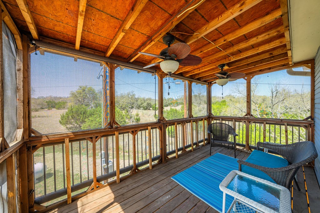 15744 South State Highway 16 Fredericksburg, TX 78624 - Photo 19 of 27