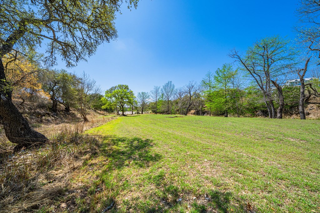 15744 South State Highway 16 Fredericksburg, TX 78624 - Photo 22 of 27