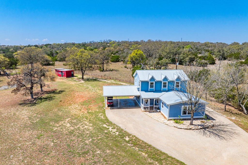 15744 South State Highway 16 Fredericksburg, TX 78624 - Photo 23 of 27