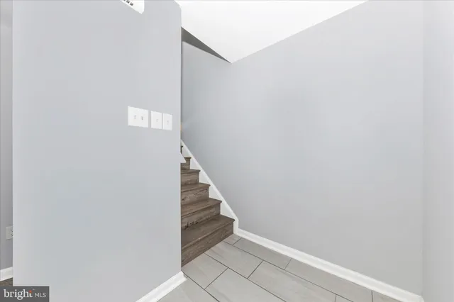 $425,000 | 11805 Summer Oak Drive, Germantown, MD 20874