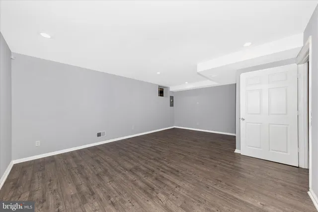 $425,000 | 11805 Summer Oak Drive, Germantown, MD 20874