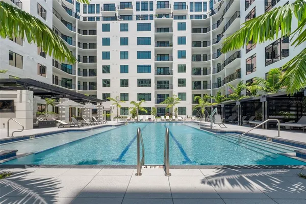 $3,728 | 1991 Main Street, Unit ASTER B4, Sarasota, FL 34236