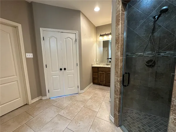 $2,400 | 1821 Bay Landing Drive, Portland, TX 78374