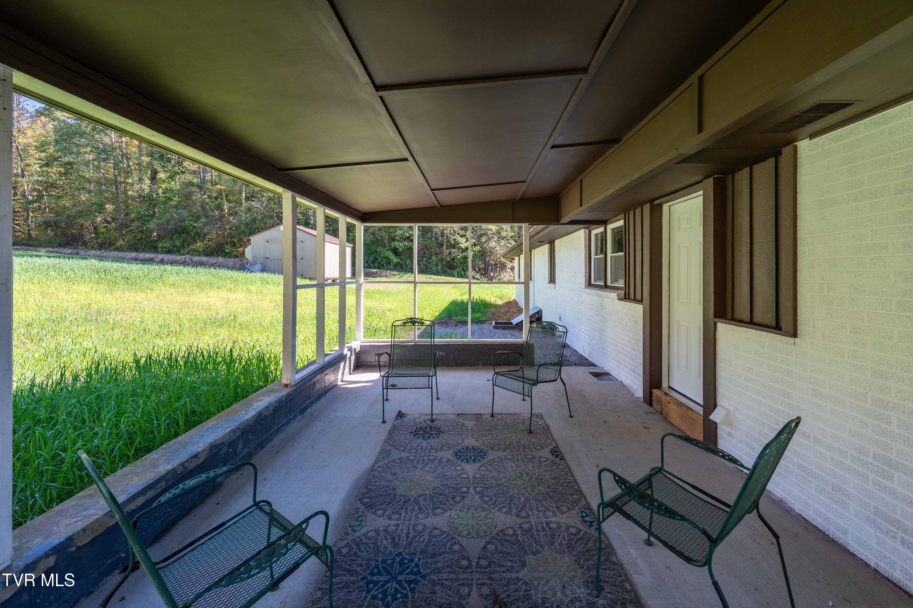 382 Lowell Stalcup Road Butler, TN 37640 - Photo 17 of 43 382 Lowell Stalcup Road (41 of 76)