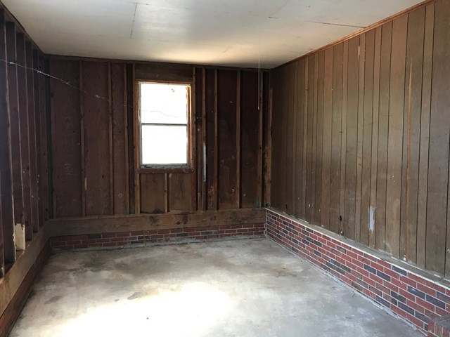 110 State Rd S-41-490 Saluda, SC 29138 - Photo 2 of 8